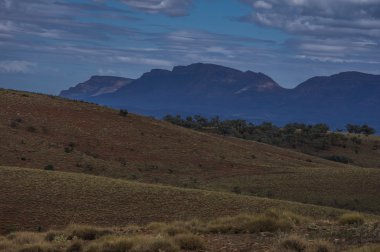 Flinders aralıkları 32