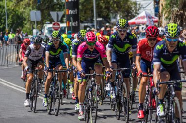 Adelaide tur aşağı altında 2016