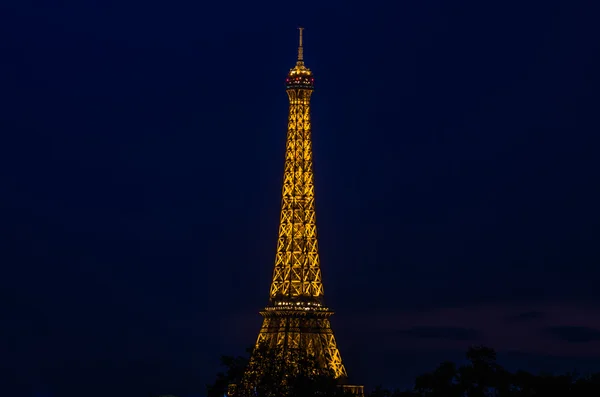 La Torre Eiffel di notte — Foto Stock