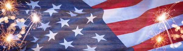 Amerikaanse Achtergrond Banner Panorama Sjabloon Wenskaart Wapperen Amerikaanse Vlag Juli — Stockfoto
