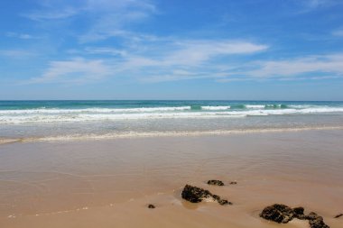 Plaj fotoğrafının NIce resmi