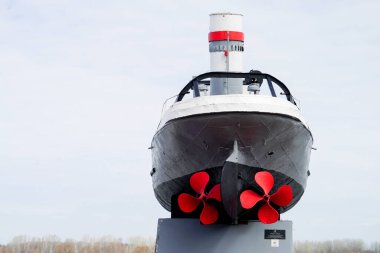 Geminin pervanesi tersanede.