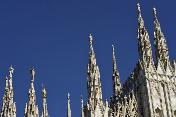 Detalles de las agujas de la catedral de Milán —  Fotos de Stock