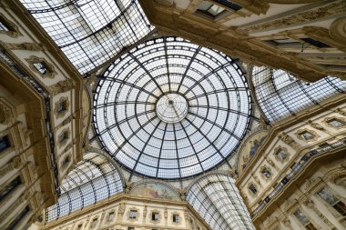 Milano 'daki Galleria Vittorio Emanuele