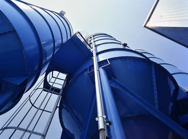 Torre Silos Almacenamiento a granel — Foto de Stock