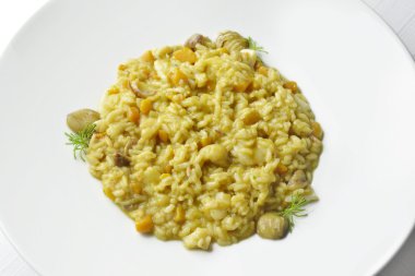 Risotto deniz lezzetleri kabak ve kestane ile