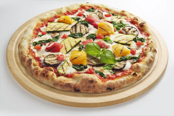 Sebzeli pizza