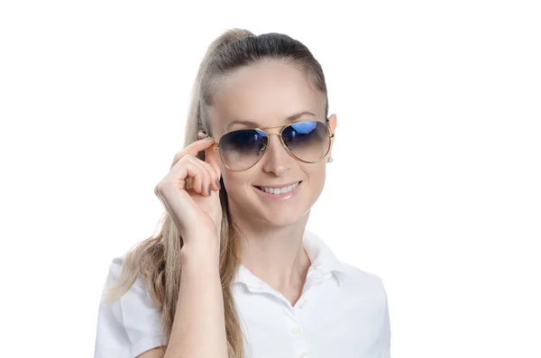 Mädchen mit Sonnenbrille lizenzfreie Stockfotos