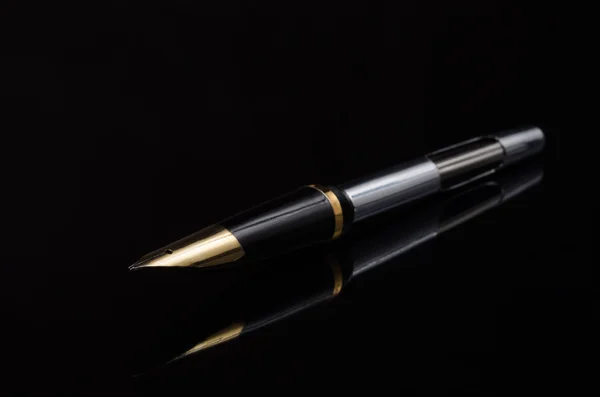 Fountain pen — Stock Photo, Image