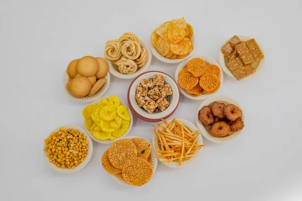 Selettivo Focalizzato Tradizionale Indiano Diwali Snack Salati Prodotti Alimentari Lampada — Foto Stock
