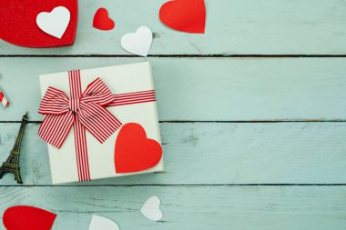 Sevgililer Günü dekorasyonlarının hava görüntüsünü masaüstü görüntüsü