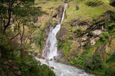 Şelale Annapurna aralığı, Himalaya, Nepal