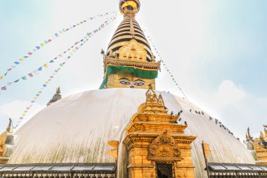 Büyük Budist stupa, Nepal