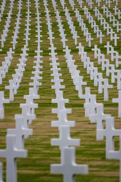 Amerikanischer Friedhof aus dem Zweiten Weltkrieg — Stockfoto