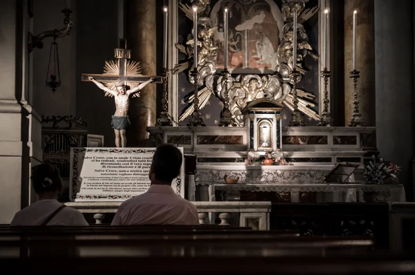 Praytime w kościele chrześcijańskim, Florencja — Zdjęcie stockowe