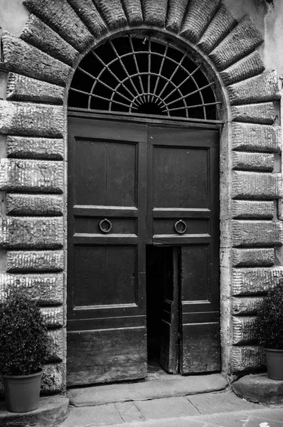 Porta na Toscana — Fotografia de Stock