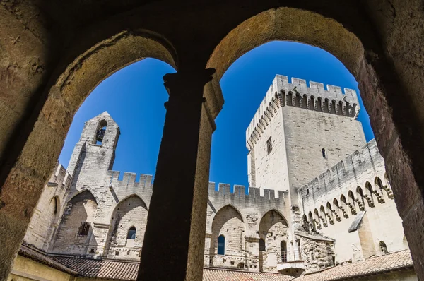 Avignon - Visa om popes palace, provence, Frankrike Stockbild