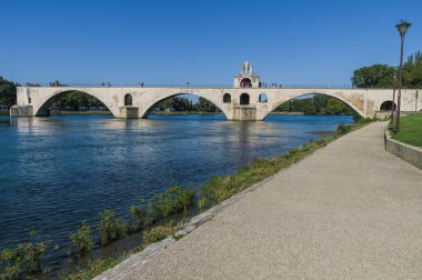 Fransa, Pont Saint-Benezet Avignon