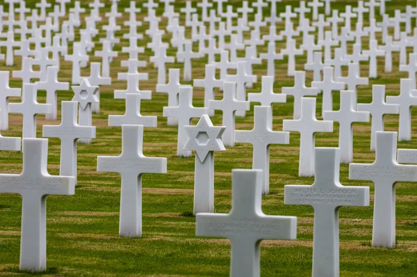 Cimetière américain de la Seconde Guerre mondiale — Photo