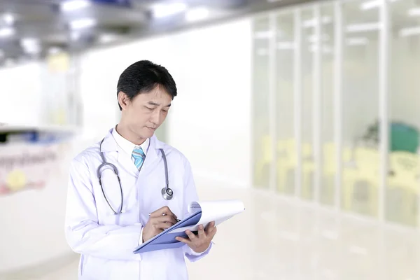 Asian male doctor Stock Photos, Royalty Free Asian male doctor Images |  Depositphotos