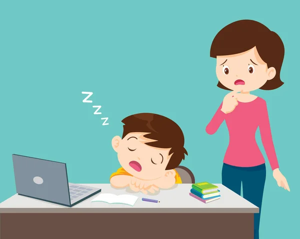 엄마는 컴퓨터 앞에서 자면서 공부하는걸 집에서 학습을 하거나 온라인 교육을 — 스톡 벡터
