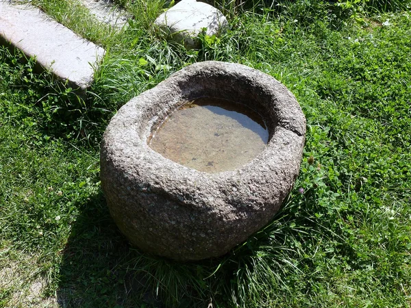 Stone water jar — Stock Photo, Image