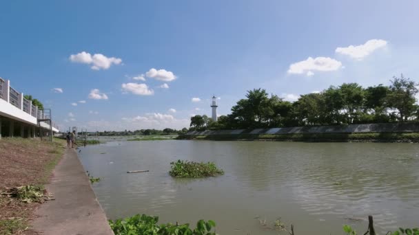 Farol no Bang Pa-In Palace Ayutthaya Tailândia — Vídeo de Stock