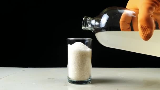 Ácido Sulfúrico Reação Química Açúcar Reação Desidratação Açúcar Por Ácido — Vídeo de Stock