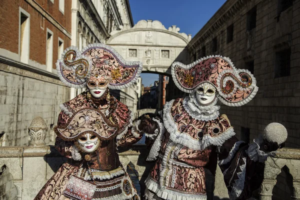 Trajes de Carnivale veneziano — Fotografia de Stock