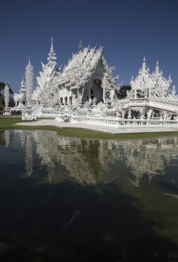 Wat Rong Khun veya Beyaz Tapınak