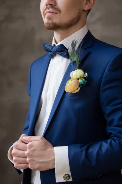 şık aksesuarlar damat