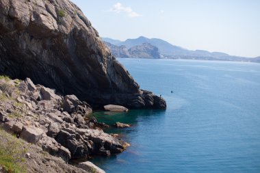 denizin kayalar ile bay