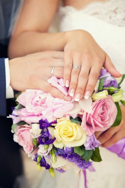 Damat ve gelin düğün buketi