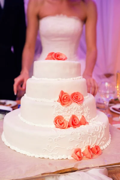 White wedding cake — Stock Photo, Image