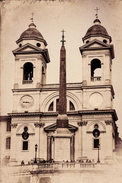 Iglesia de Trinita dei Monti en Roma, Italia . — Foto de Stock