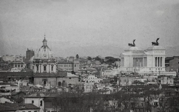 Cenário urbano de Roma. Estilo retrô preto e branco. Itália . — Fotografia de Stock