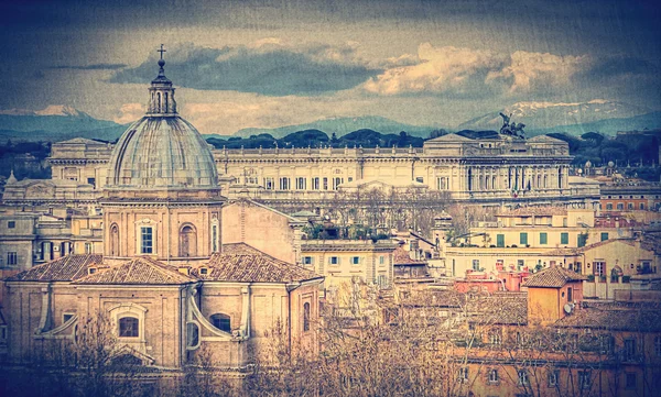 Kilátás nyílik Rómára. Retro tónusú fénykép — Stock Fotó