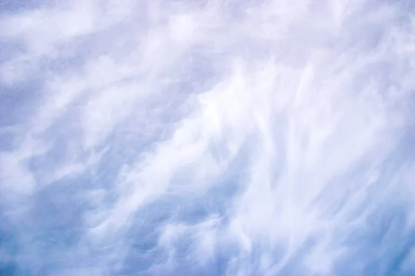 Graublau Gestreifte Wispy Bedeckte Wolkenmuster Und Strukturen — Stockfoto