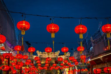 Chiana kasaba, kırmızı Küre