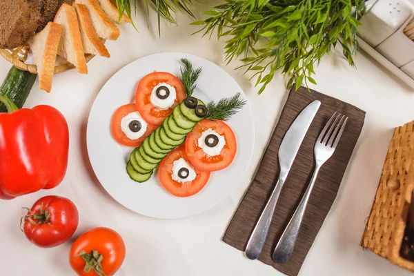 Chiuldren salata kelebek