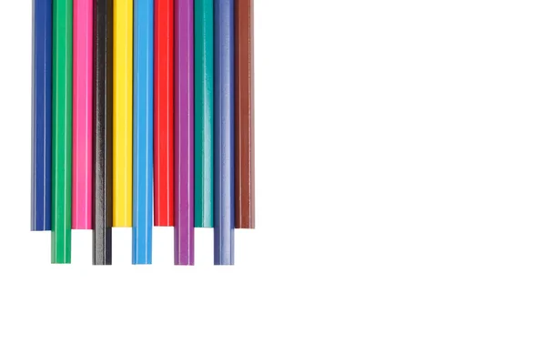 A gyermekek színes ceruzák elszigetelt fehér background — Stock Fotó