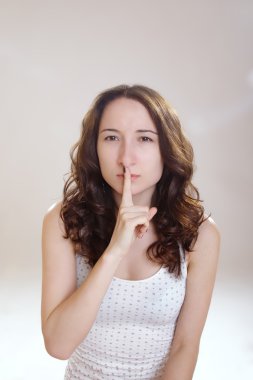 sessizlik için sorar