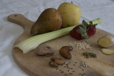 Akıllı kahvaltı malzemeler