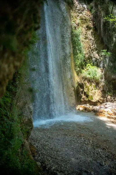 Высокоскоростные Снимки Водопада Senerchia Oasis Hunt Park Campania Italy — стоковое фото