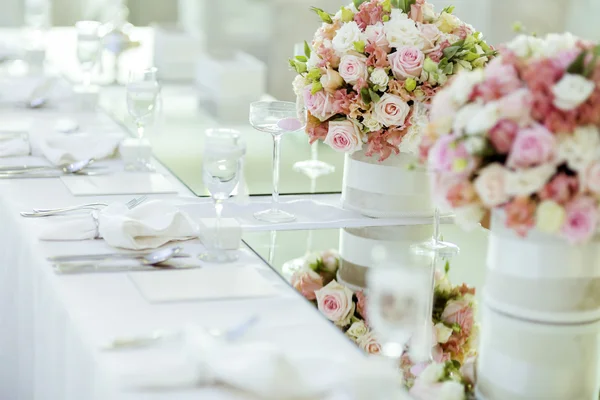 Gyönyörű esküvői dekoráció — Stock Fotó