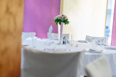 Çiçekli düğün süsü