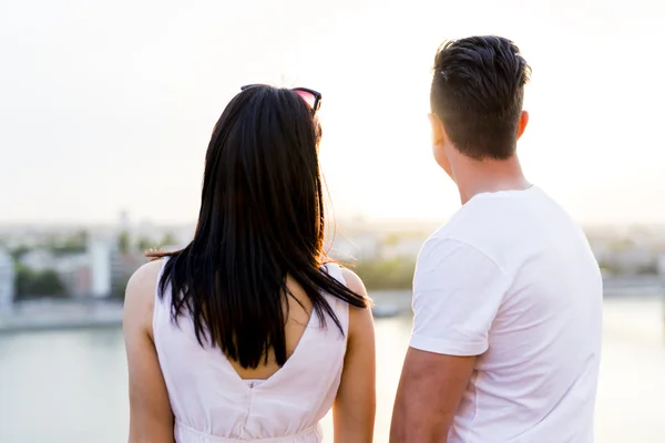 Gelukkig paar in liefde — Stockfoto