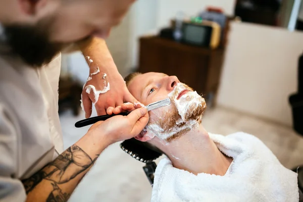 Retro shaving with foam — Stock Photo, Image