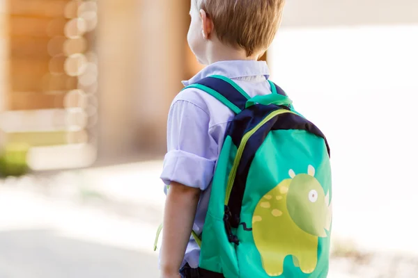 Der erste Tag im Kindergarten — Stockfoto