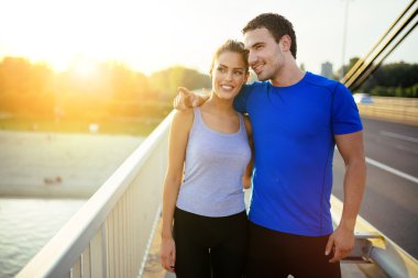 Karşılıklı egzersiz sırasında bağ Çift